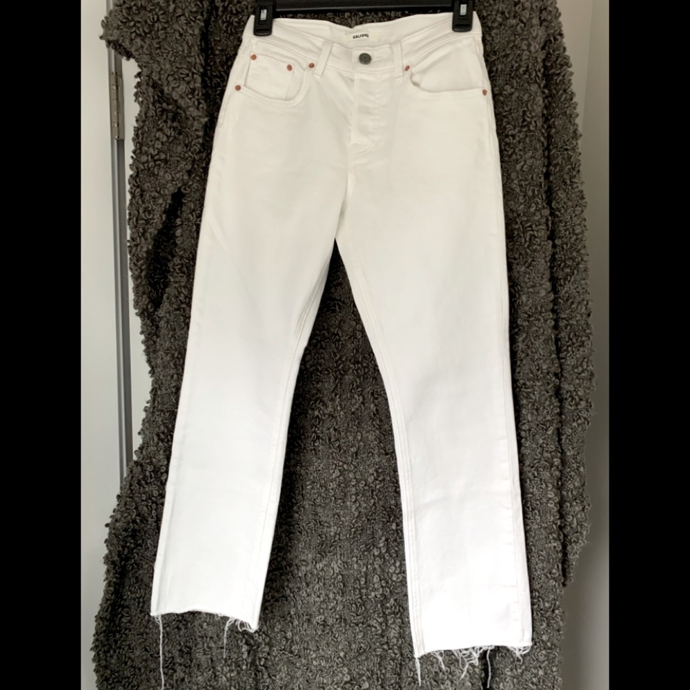 GRLFRND White Cropped Jeans